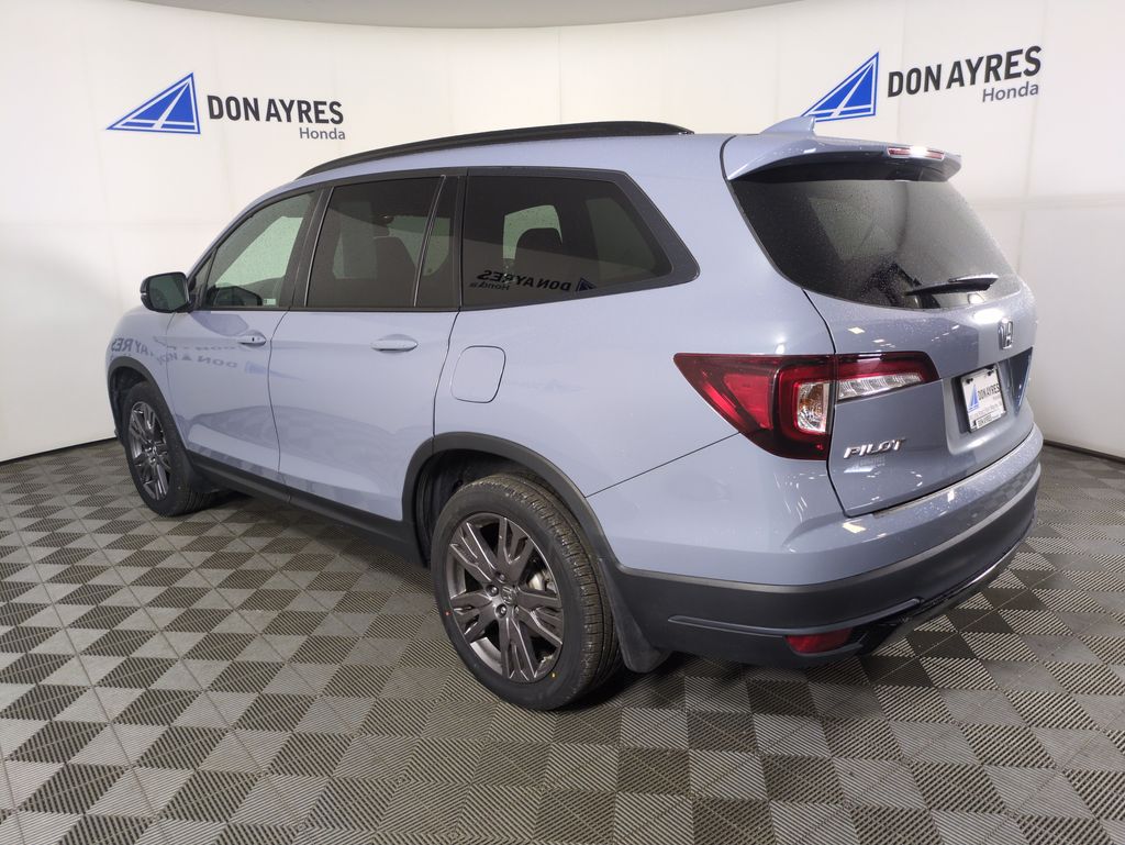2022 Honda Pilot Sport photo 3