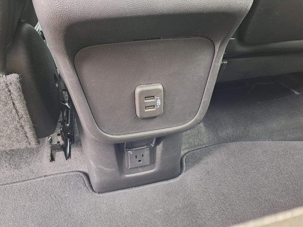 2024 Gmc Terrain SLT photo 3