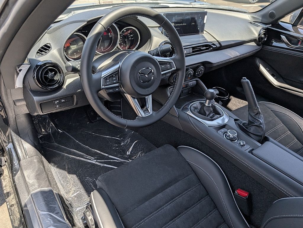 2025 Mazda MX-5 Miata Miata photo 21