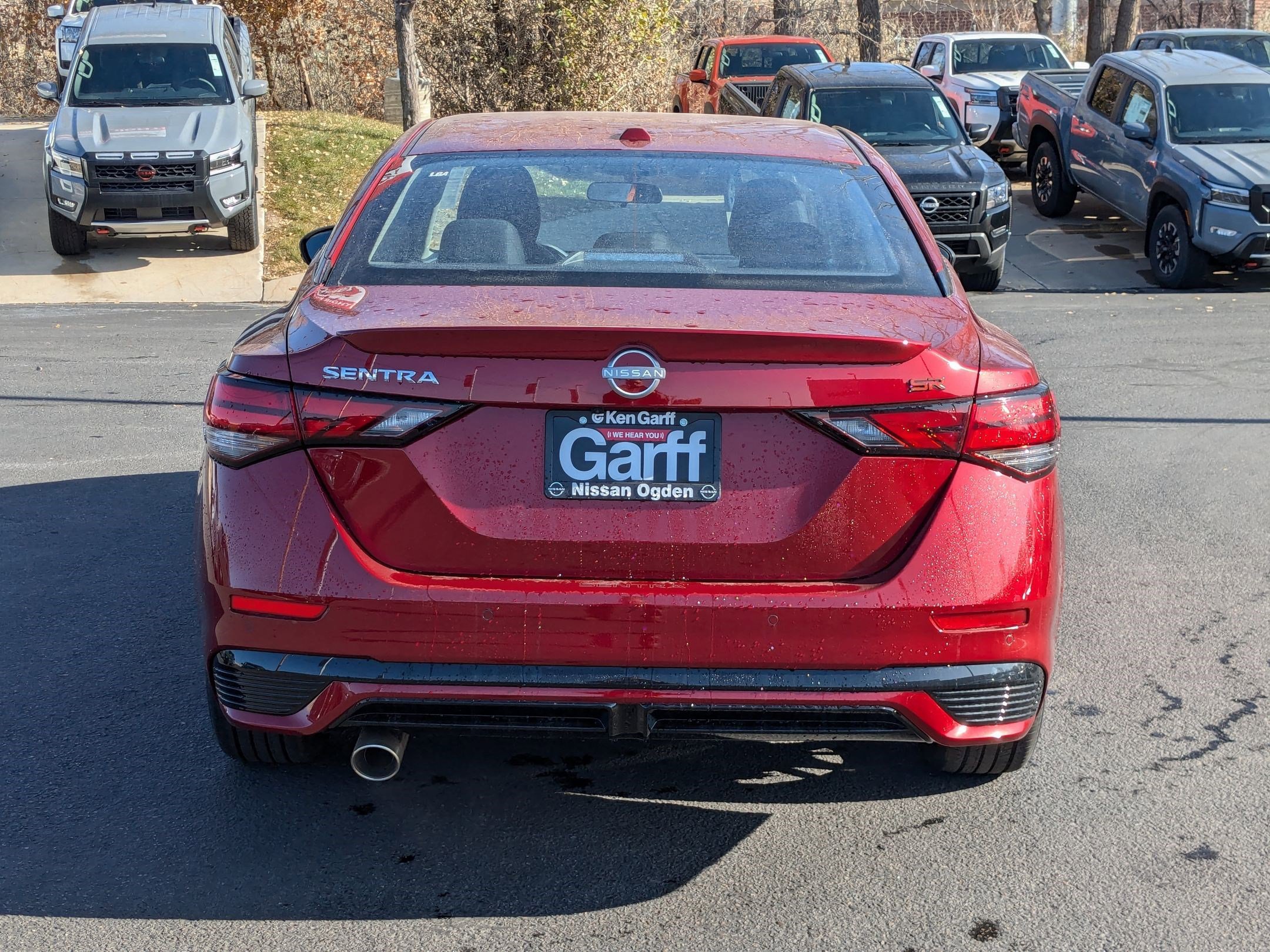 2025 Nissan Sentra SR photo 4