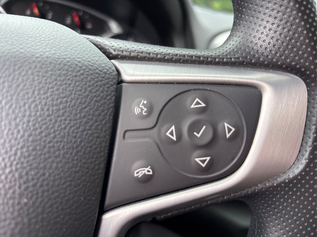 2022 Gmc Terrain SLE photo 21