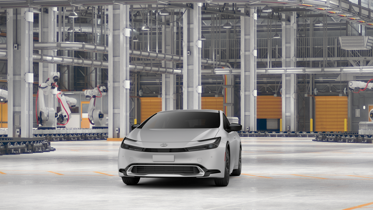 2026 Toyota Prius Plug-in Hybrid SE photo 18