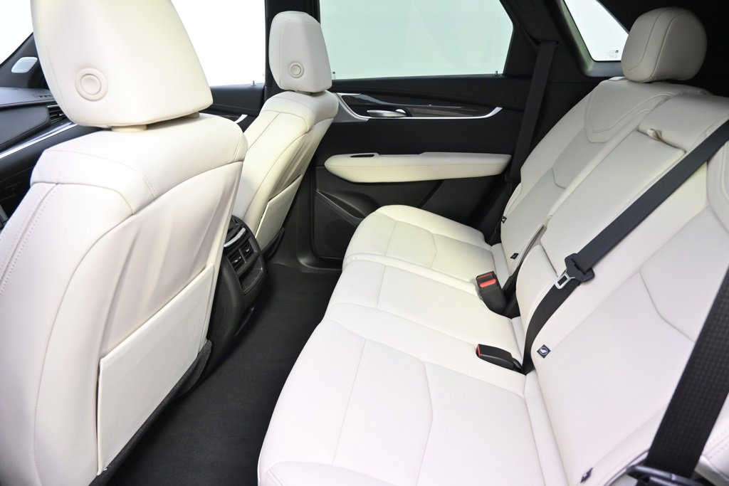 2025 Cadillac XT5 Sport photo 21
