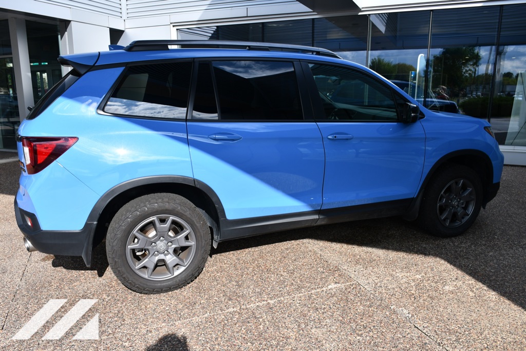 2024 Honda Passport TrailSport photo 8