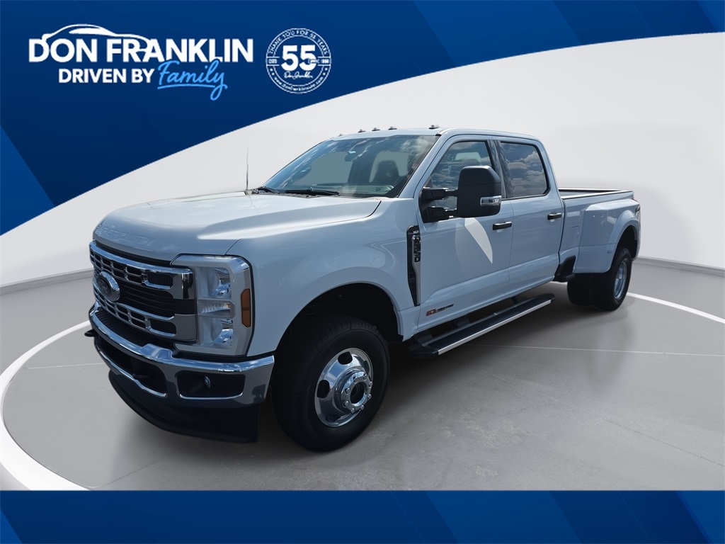 2026 Ford F-350 Super Duty XLT's photo