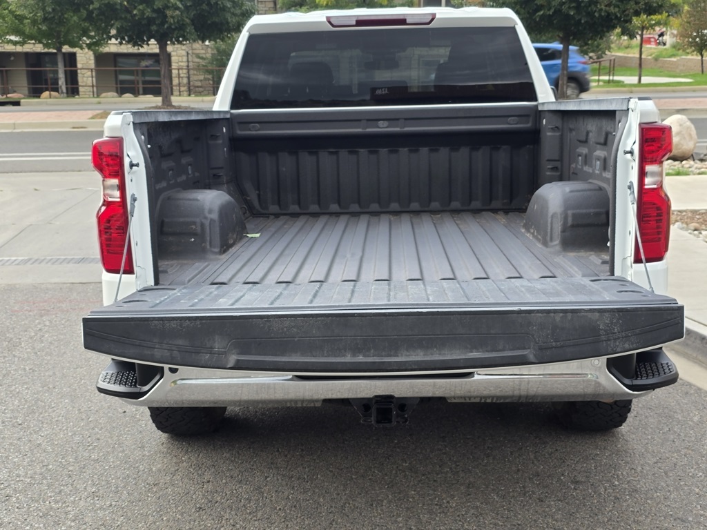 2023 Chevrolet Silverado 1500 photo 9