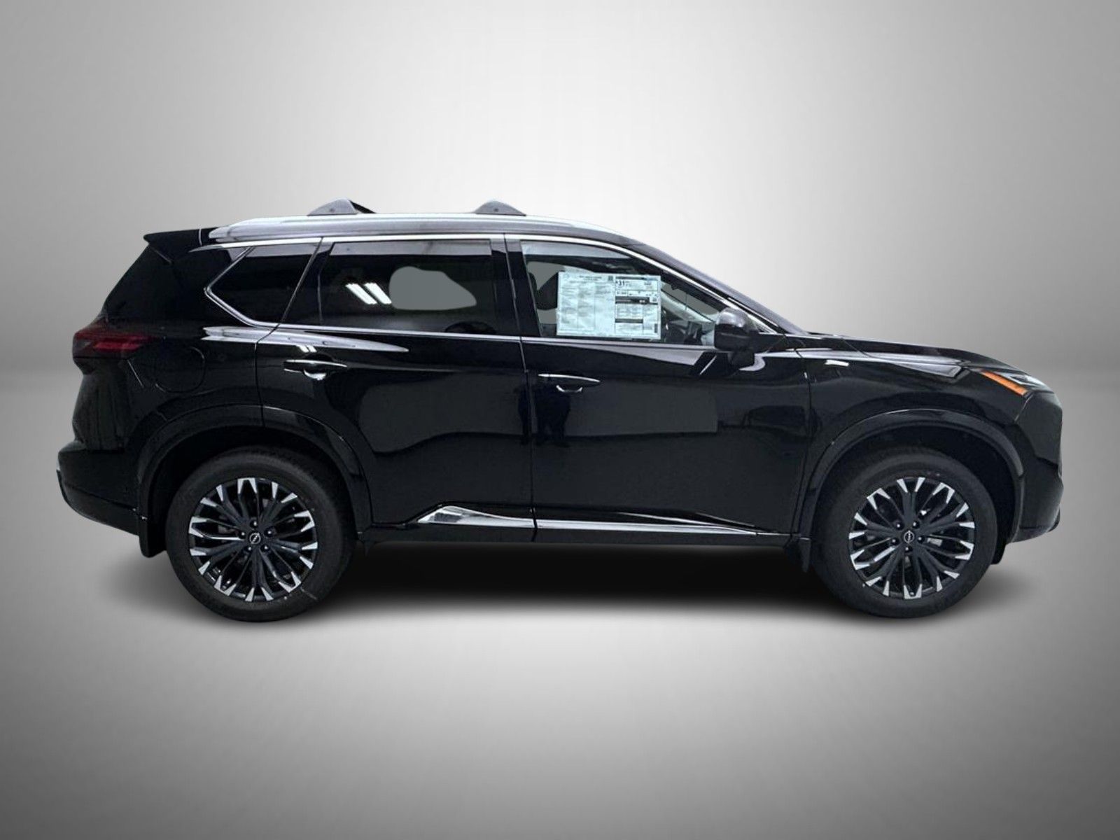 2026 Nissan Rogue Platinum photo 4