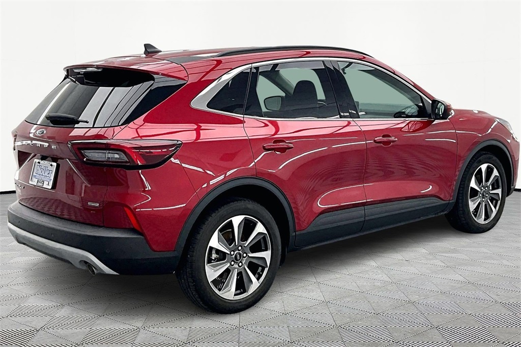 Used 2023 Ford Escape Platinum with VIN 1FMCU0JZ7PUB01095 for sale in Kansas City