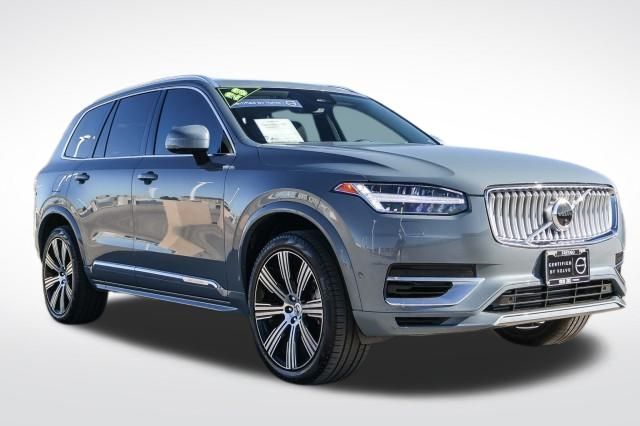 2023 Volvo XC90 Recharge T8 Plus photo 3