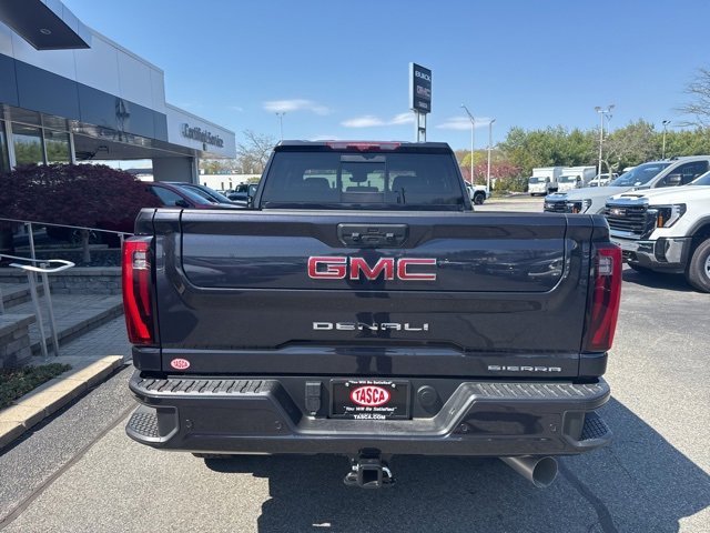 2024 Gmc Sierra 2500 HD Denali photo 4