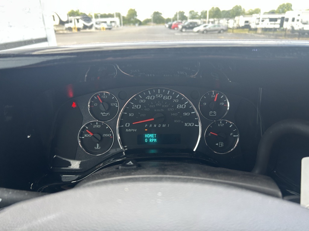 2025 Gmc Savana photo 12