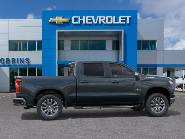 2026 Chevrolet Silverado 1500 LT photo 2