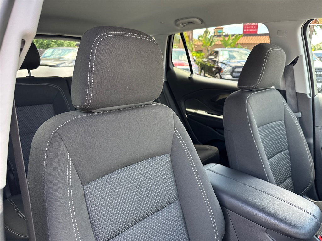 2024 Gmc Terrain SLE photo 12