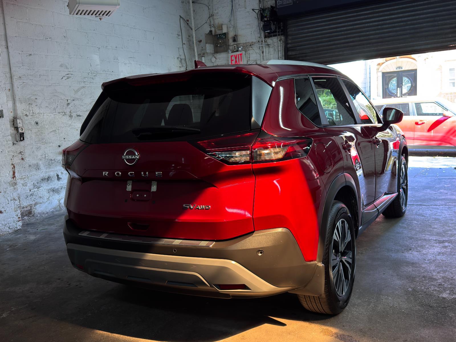 2023 Nissan Rogue SV photo 4