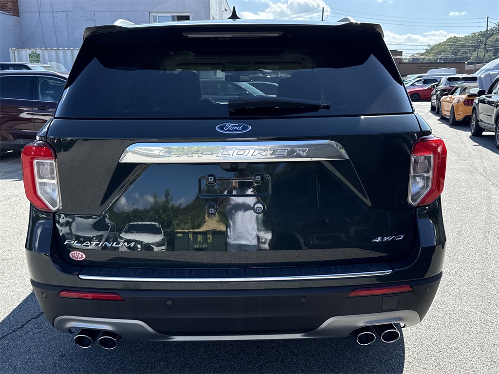 2025 Ford Explorer ST-Line photo 4