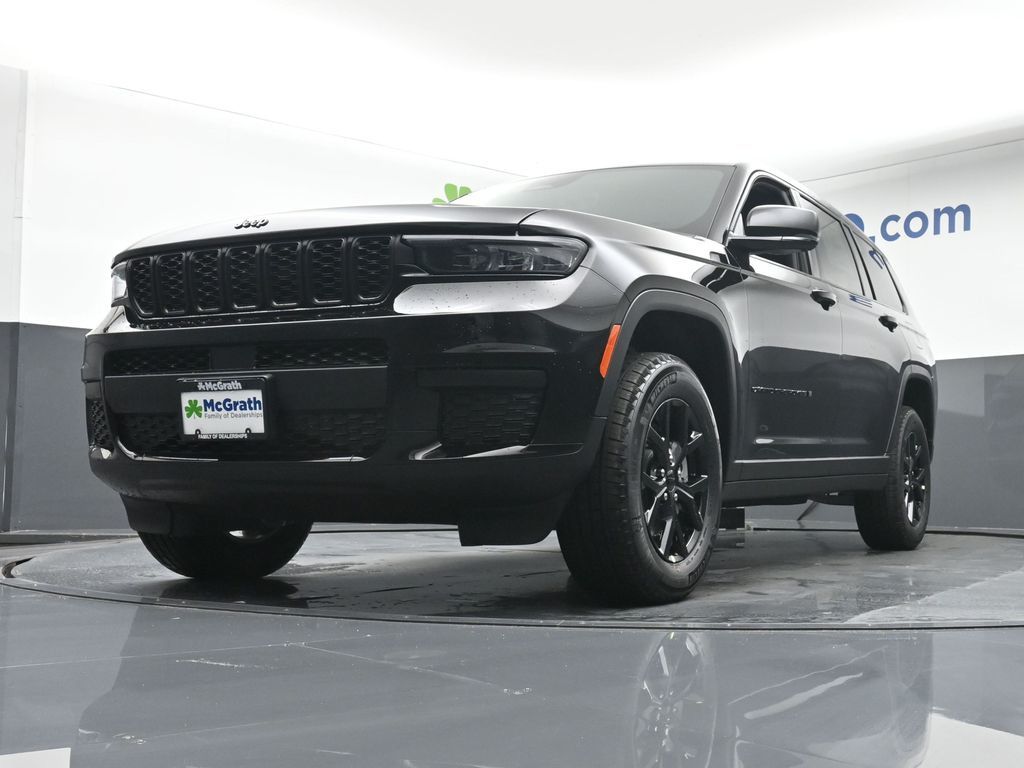 2025 Jeep Grand Cherokee Altitude X photo 4