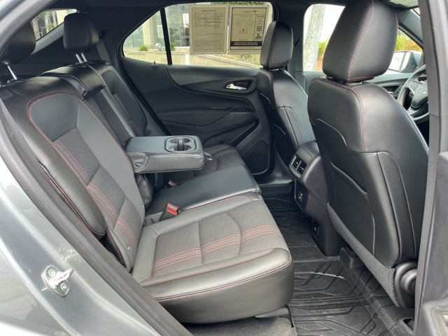 2024 Chevrolet Equinox RS photo 12