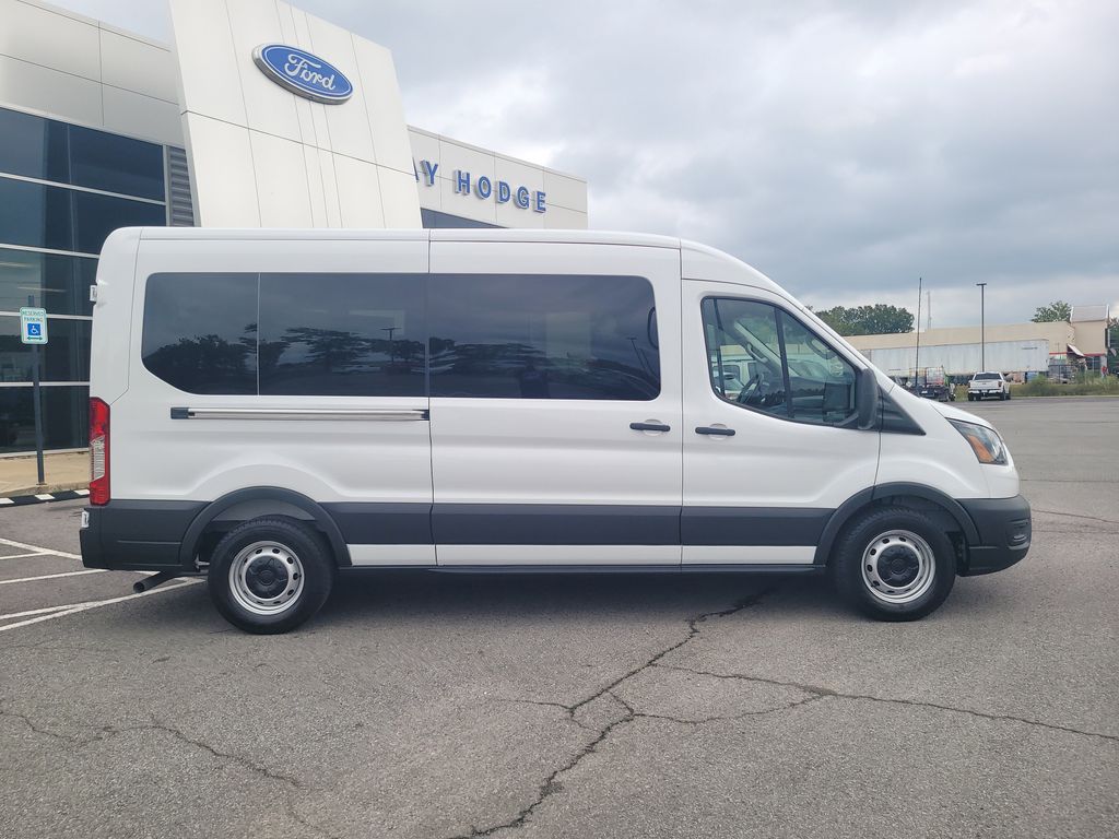 2025 Ford Transit photo 2