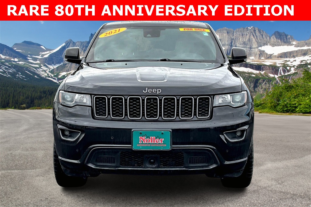2021 Jeep Grand Cherokee Anniversary Edition photo 3