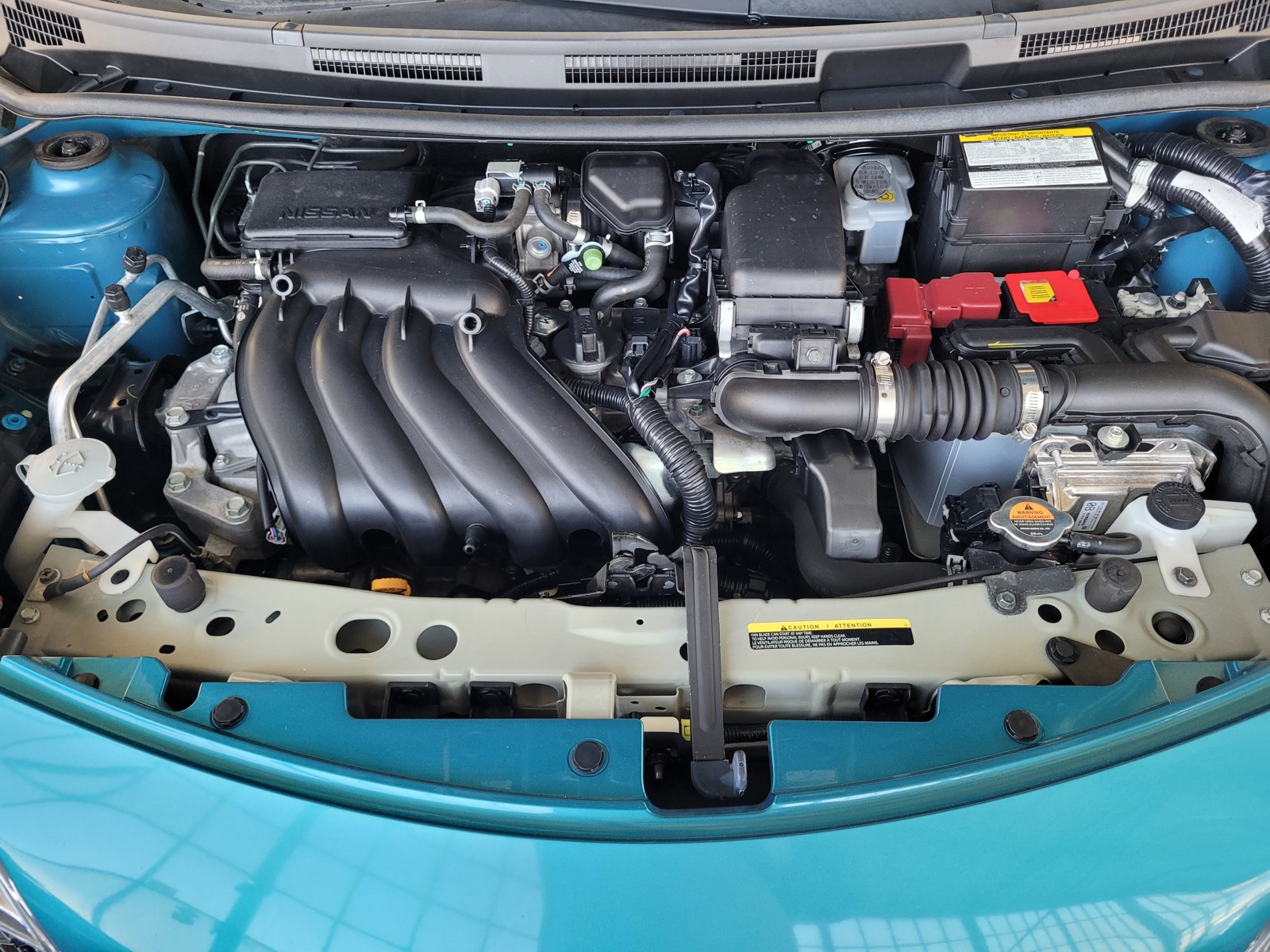 2015 Nissan Versa Note SR photo 20