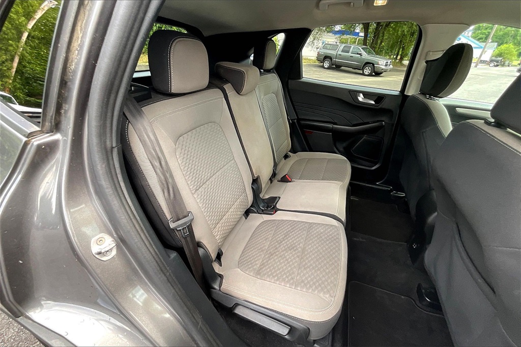 2021 Ford Escape SE photo 19