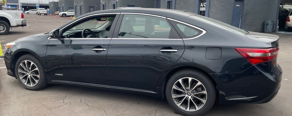 2018 Toyota Avalon XLE Plus's photo