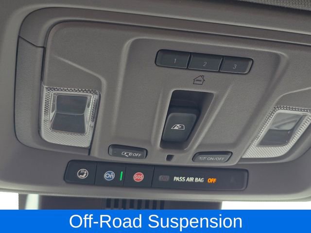 2025 Chevrolet Silverado 1500 RST photo 27