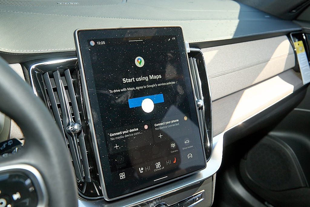 2026 VOLVO XC90 - Image 14