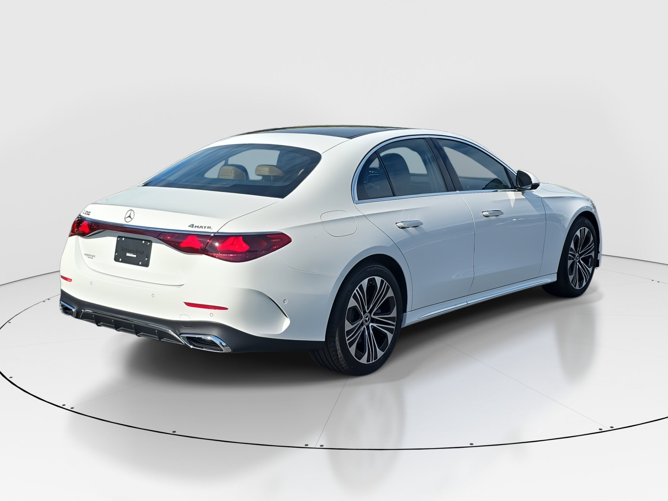 2026 Mercedes Benz E 350 4MATIC photo 3