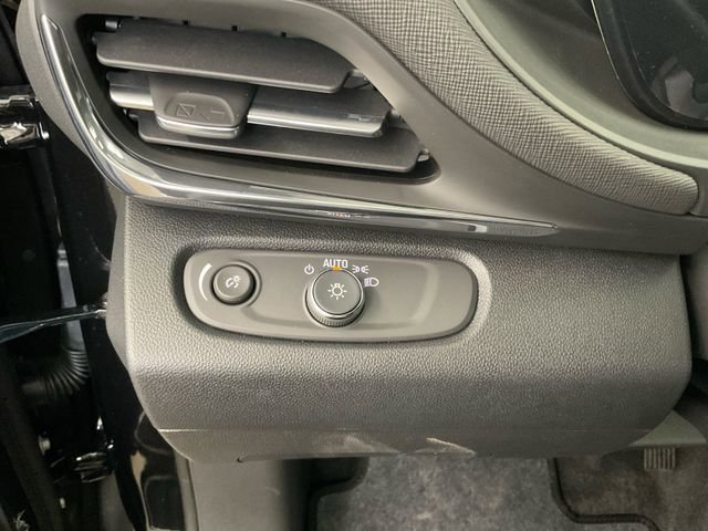 2025 Buick Envista Preferred photo 17