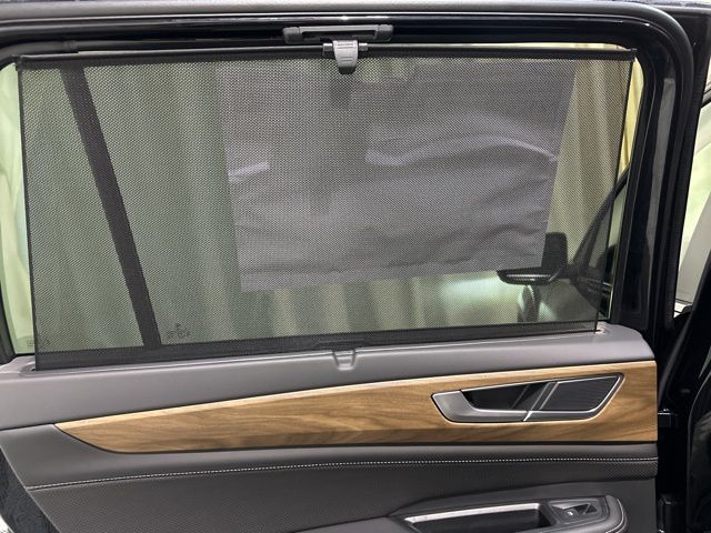 2025 Volkswagen Atlas SE Technology photo 27