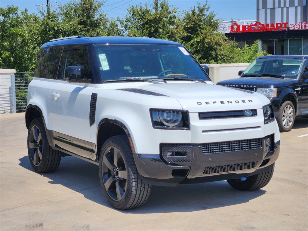 2024 Land Rover Defender 90 X-Dynamic SE photo 2