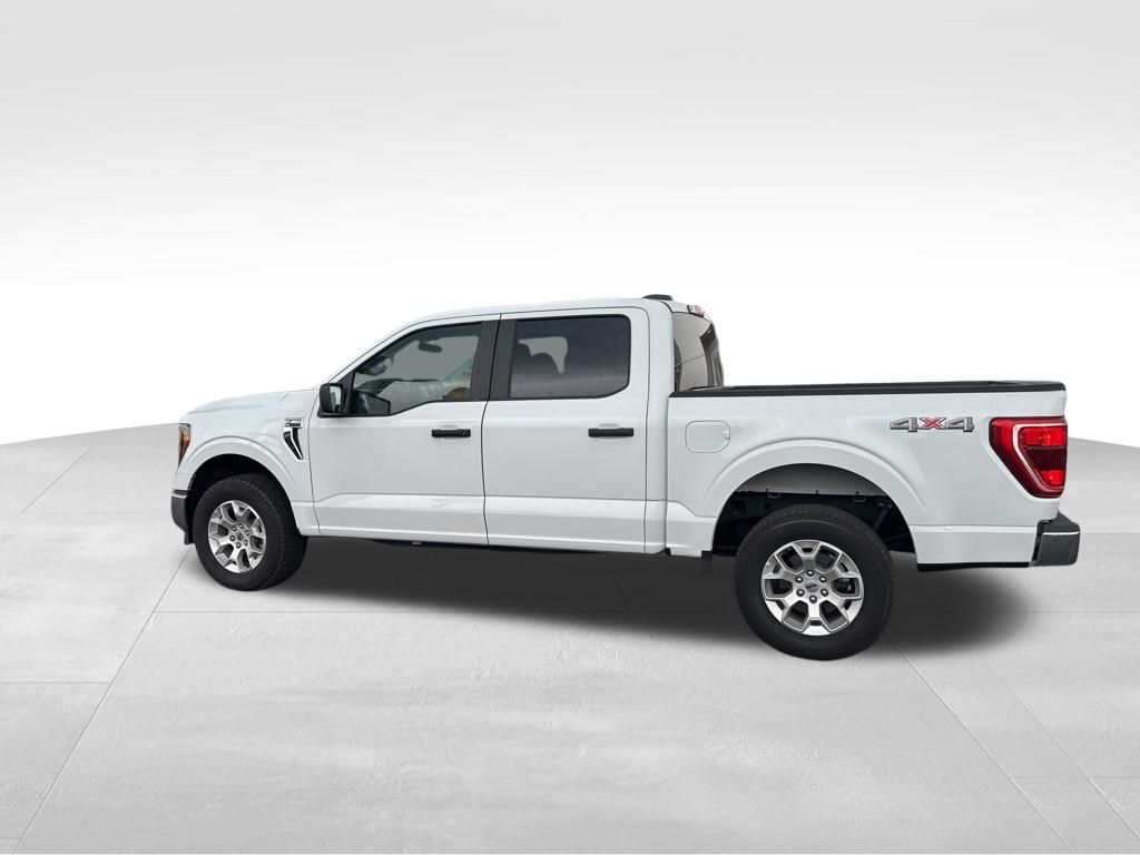 2023 Ford F-150 XLT photo 14