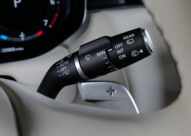 2023 Land Rover Range Rover SE photo 20