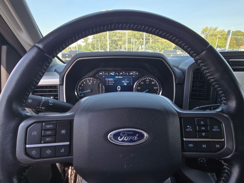 2022 Ford F-150 XLT photo 32
