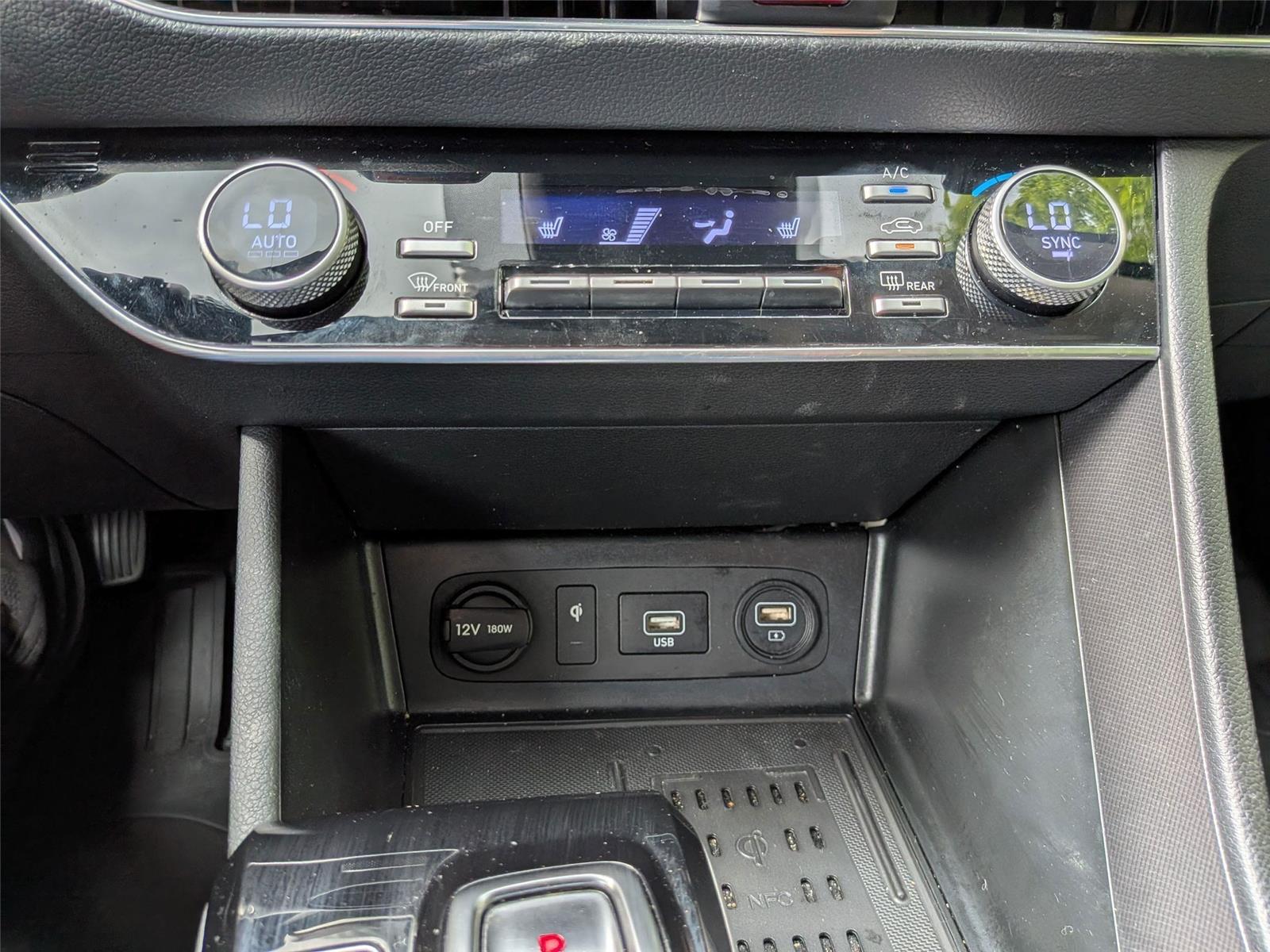 2022 Hyundai Sonata SEL photo 23
