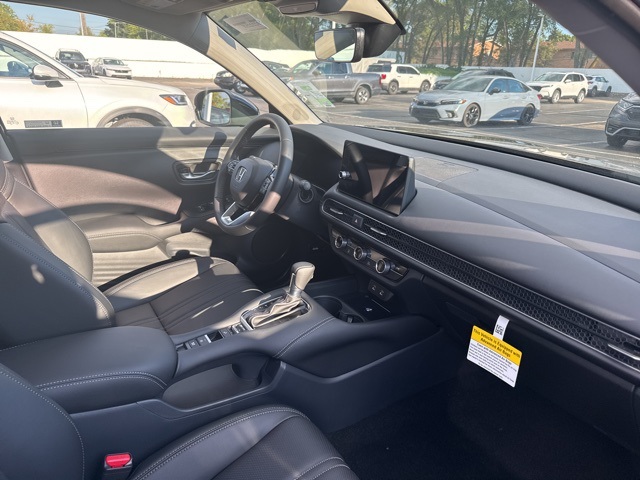 2026 Honda HR-V EX-L photo 11