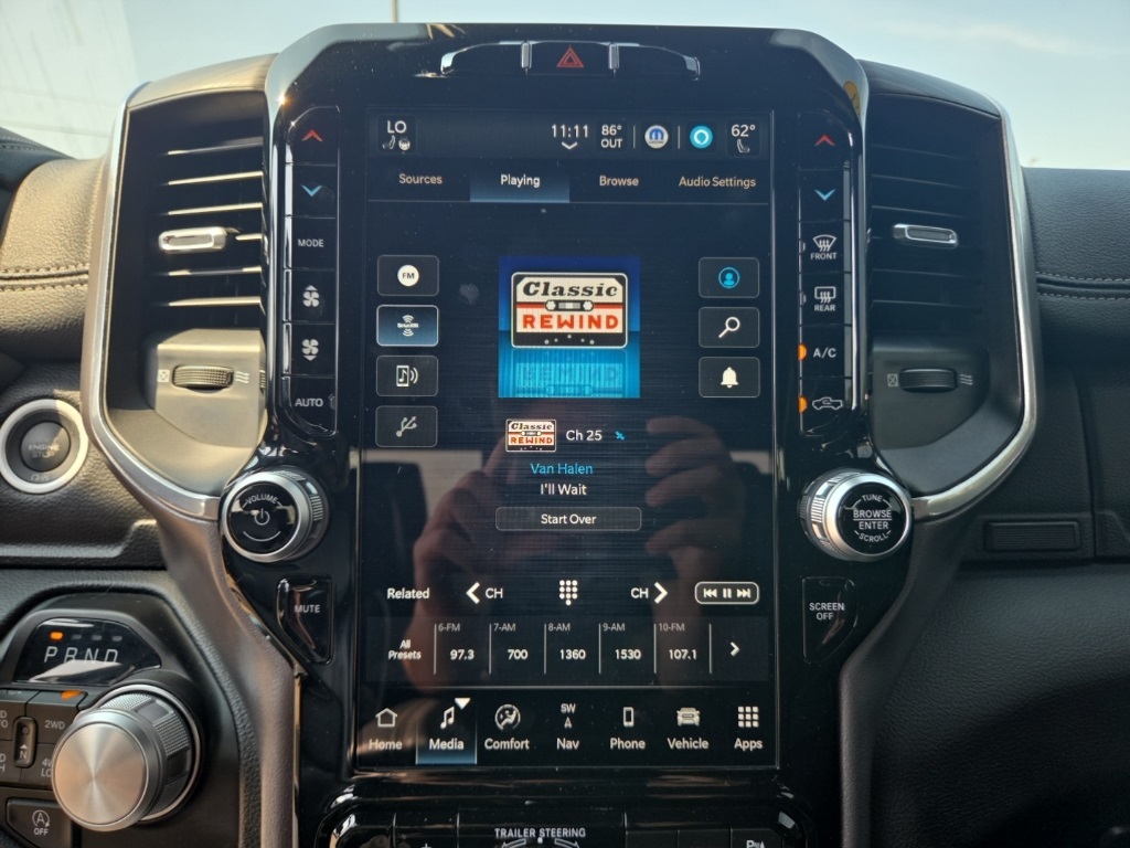2023 Ram 1500 Laramie photo 21