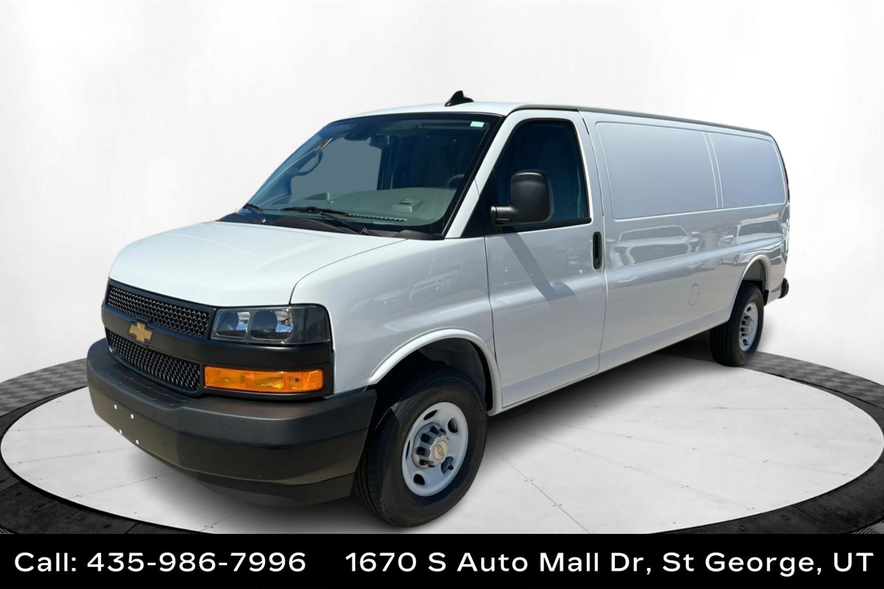 2025 Chevrolet Express Cargo Work Van's photo