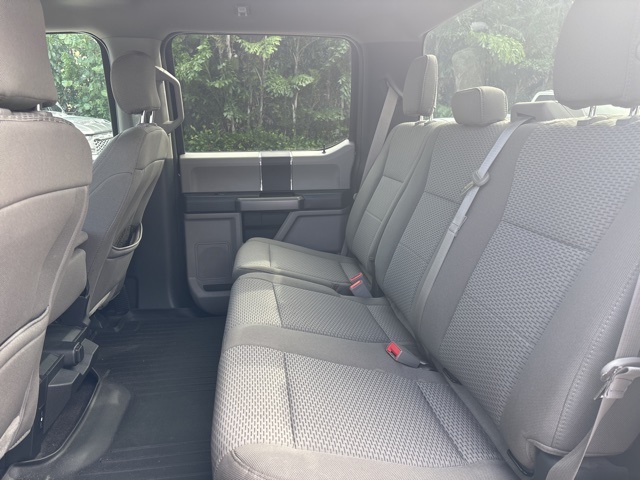 2019 Ford F-150 XLT photo 16