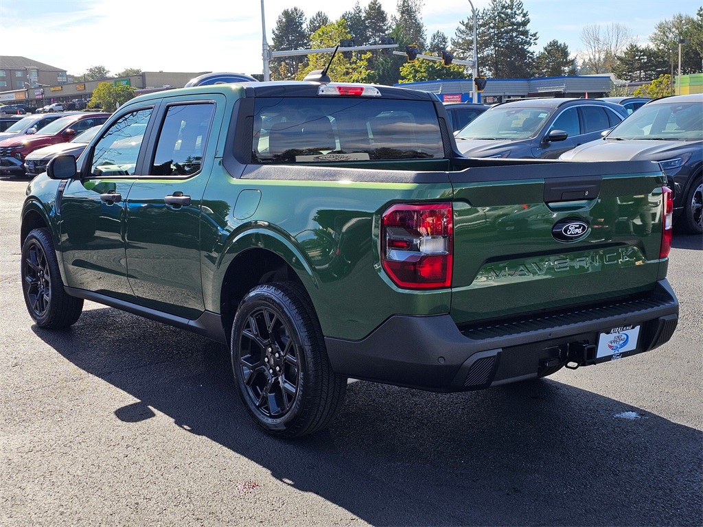 2025 Ford Maverick XLT photo 2