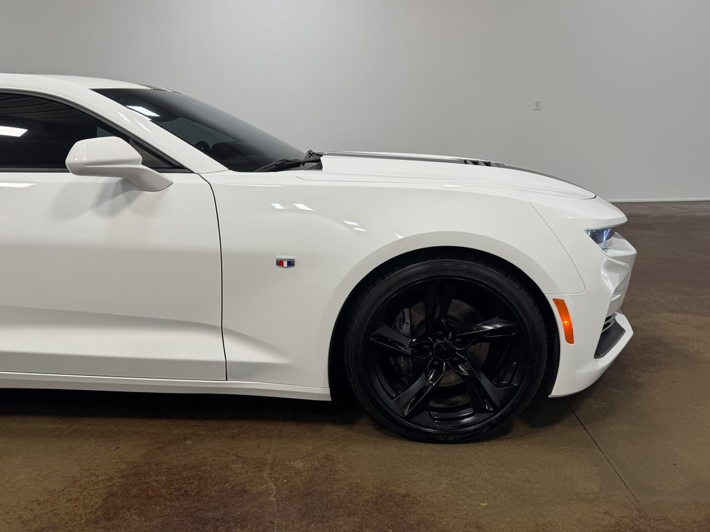 2020 Chevrolet Camaro SS photo 23