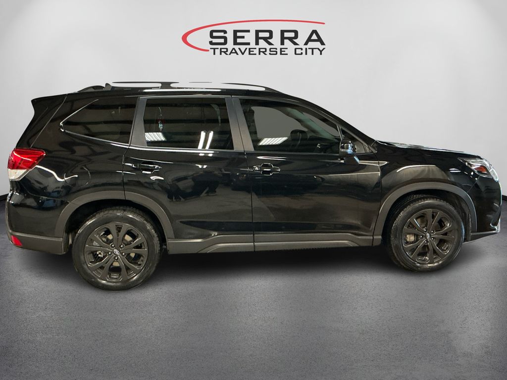 2022 Subaru Forester Sport photo 4