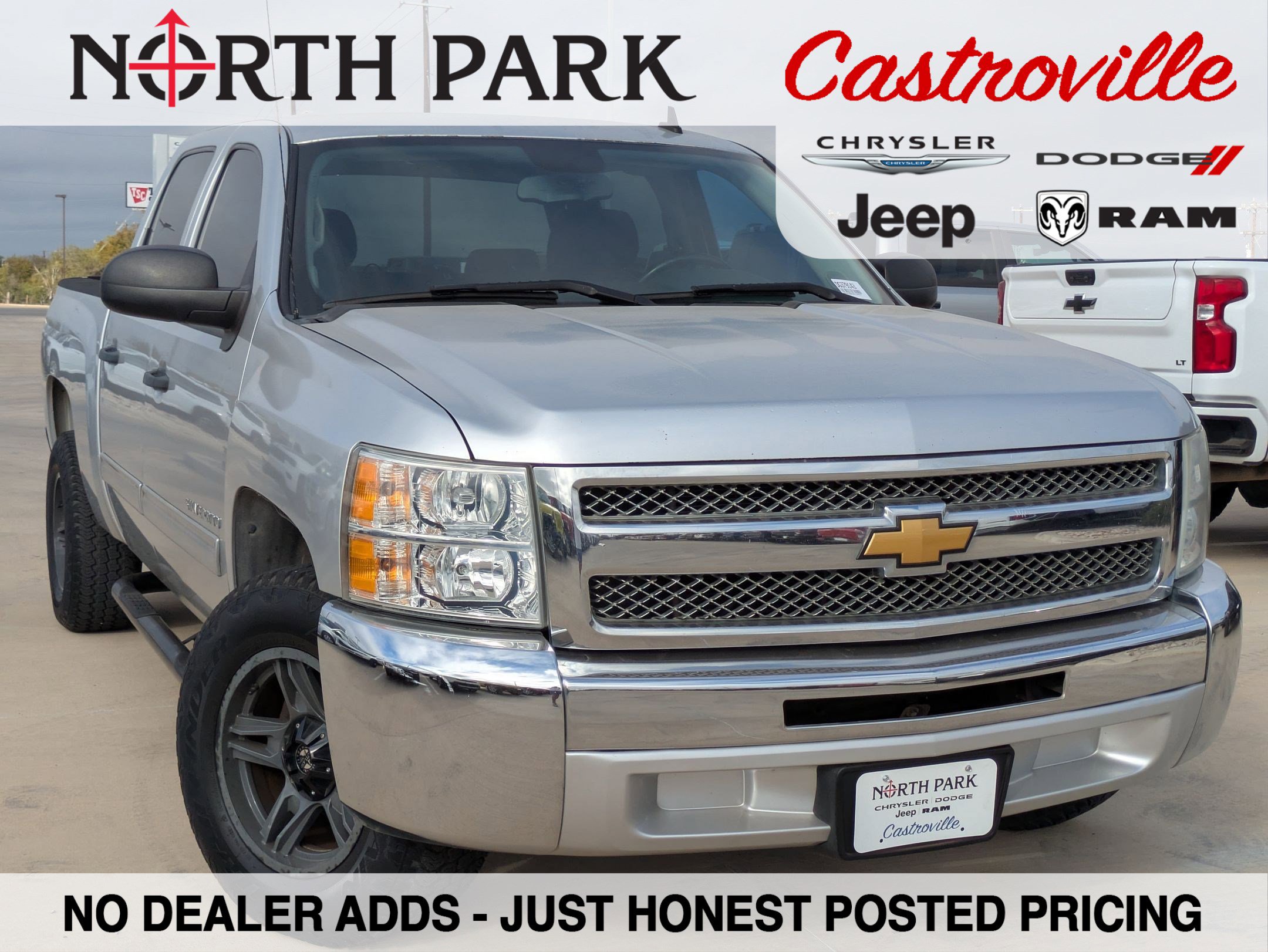 Used 2013 Chevrolet Silverado 1500 LT with VIN 3GCPCSEA1DG379143 for sale in Castroville, TX