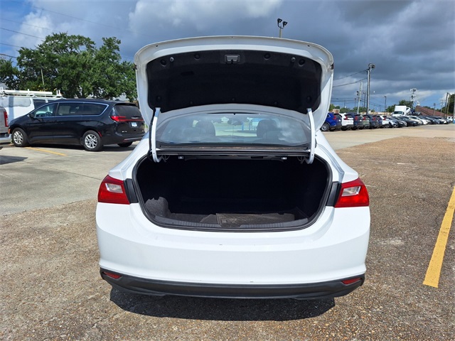 2024 Chevrolet Malibu LS photo 23