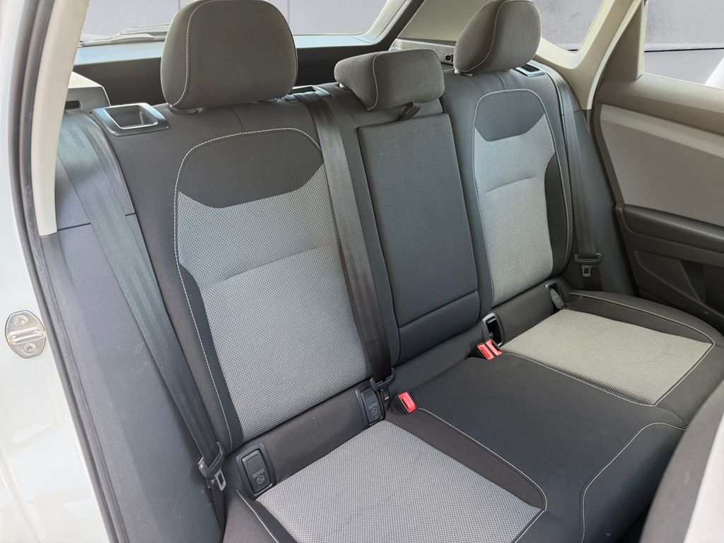 2022 Volkswagen Taos S photo 15