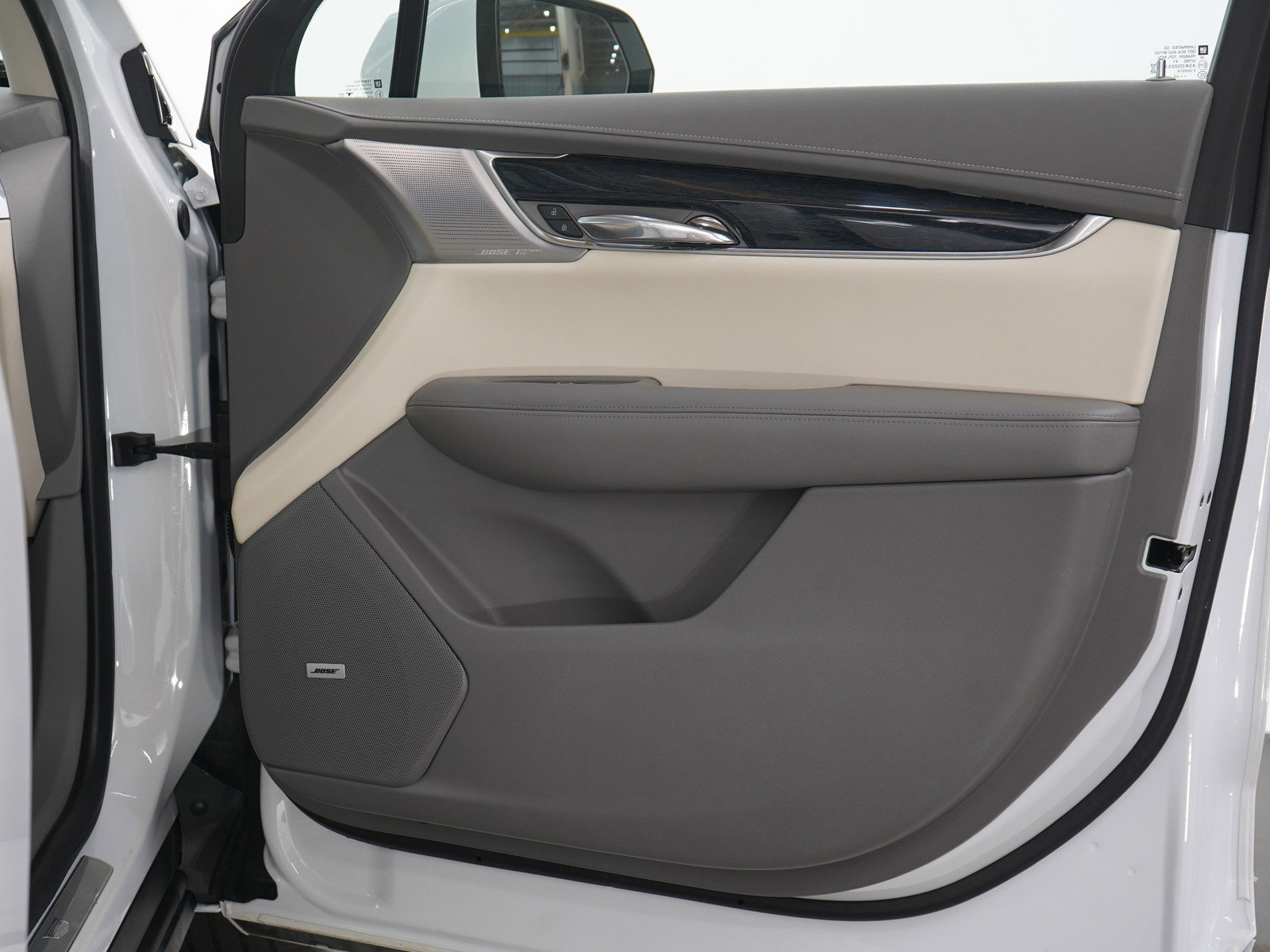 2023 Cadillac XT6 Premium Luxury photo 11