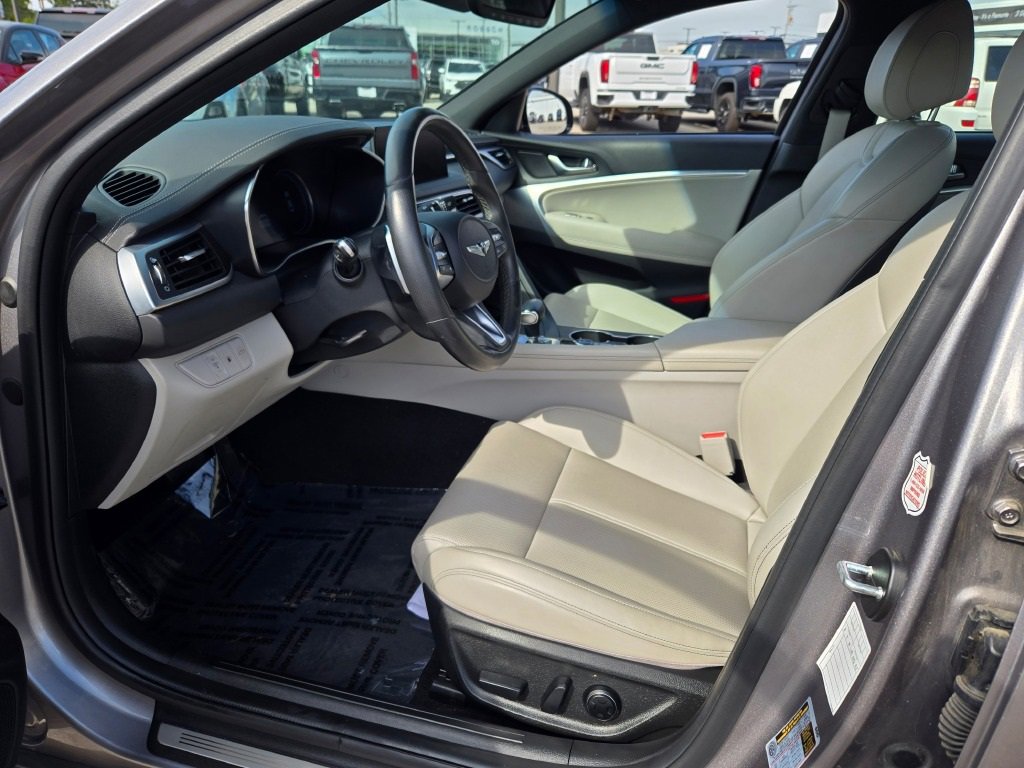 2023 Genesis G70 2.0T photo 19