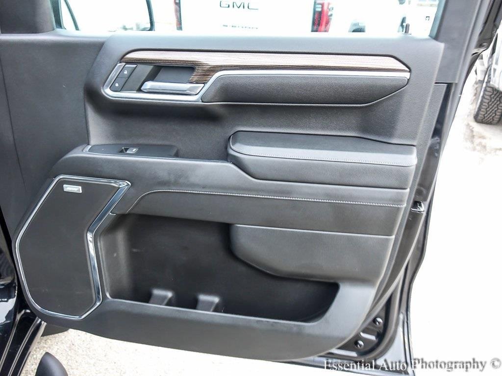 2023 CHEVROLET SILVERADO - Image 27