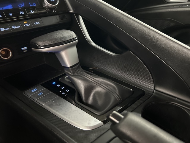 2023 Hyundai Elantra SEL photo 14